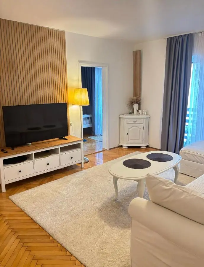 Bonita Apartments
