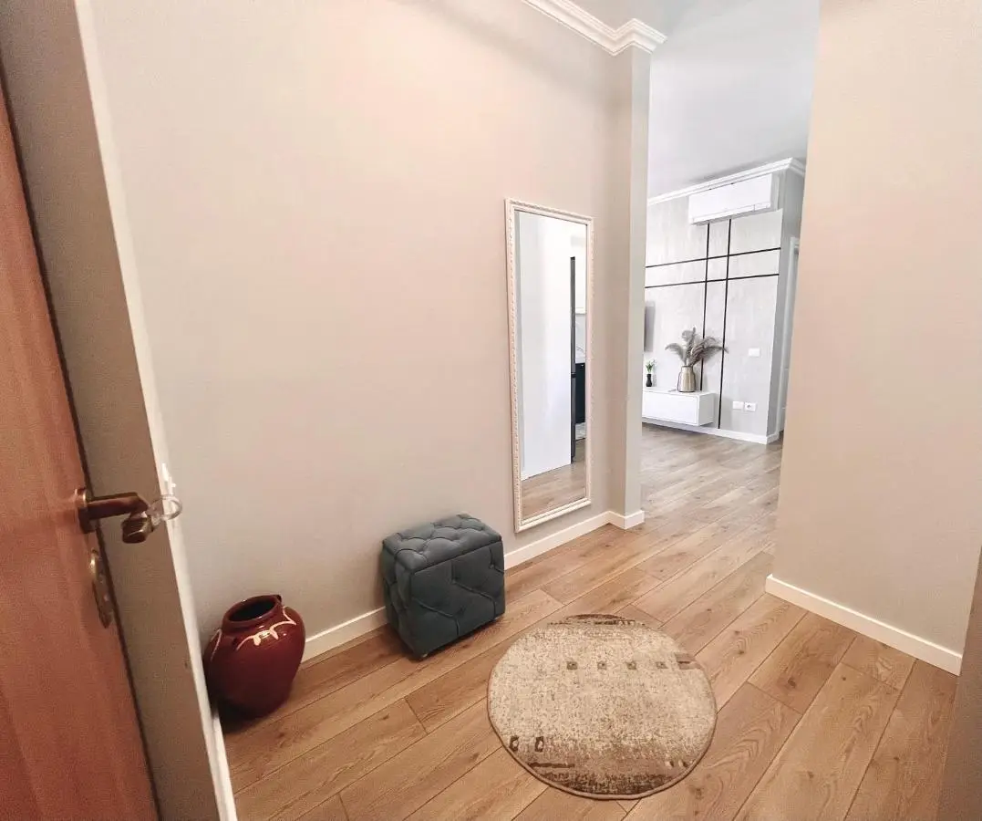 Zeus Tirana Suite