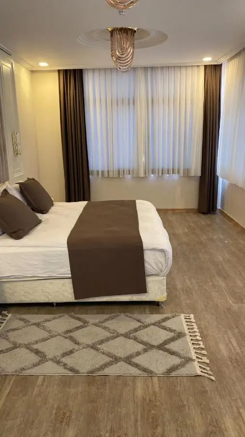 Grand Anka Hotel