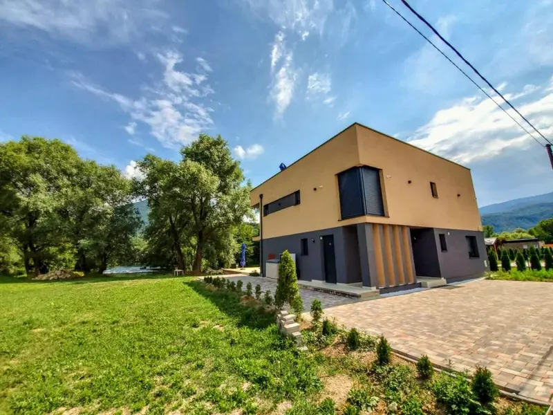 Lohovo Villa Bukva