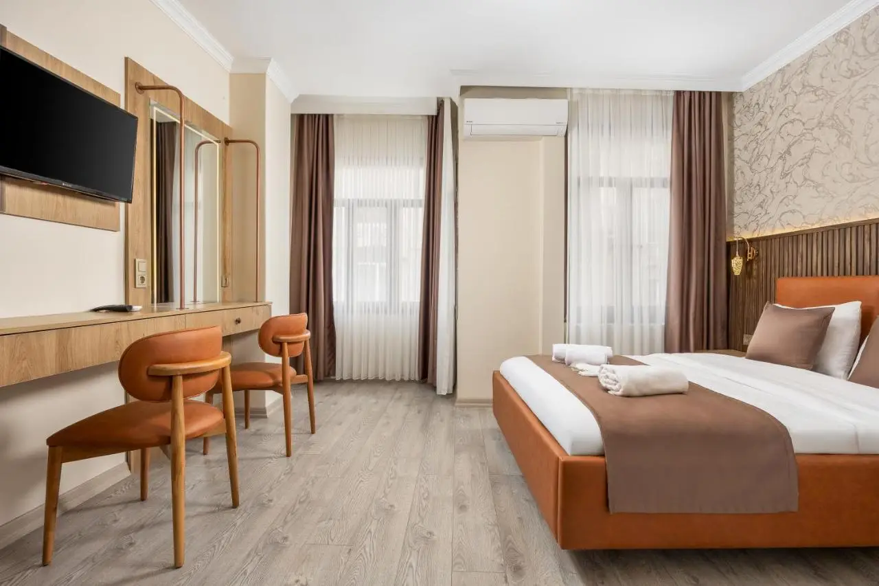 Taksim Peradise Hotel