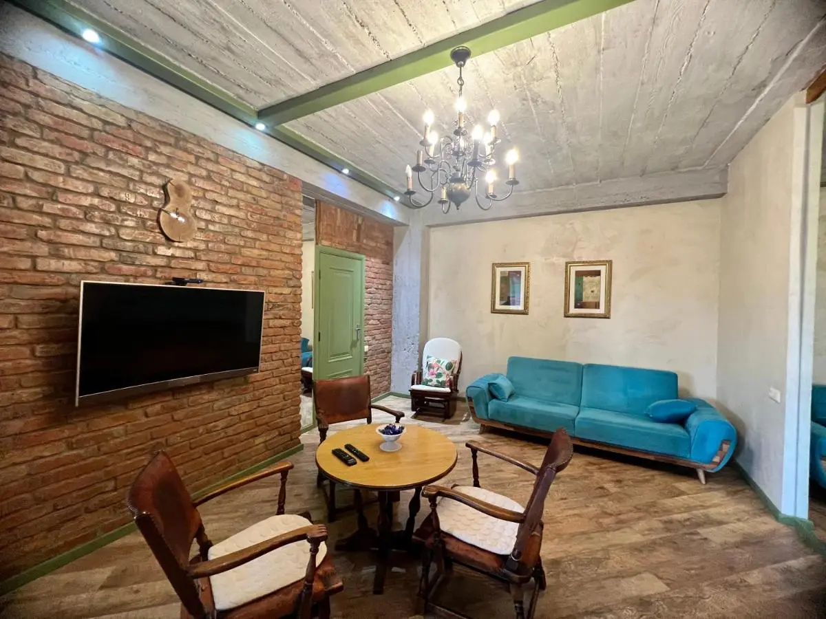 T2&T3 Apartments LEVANTO