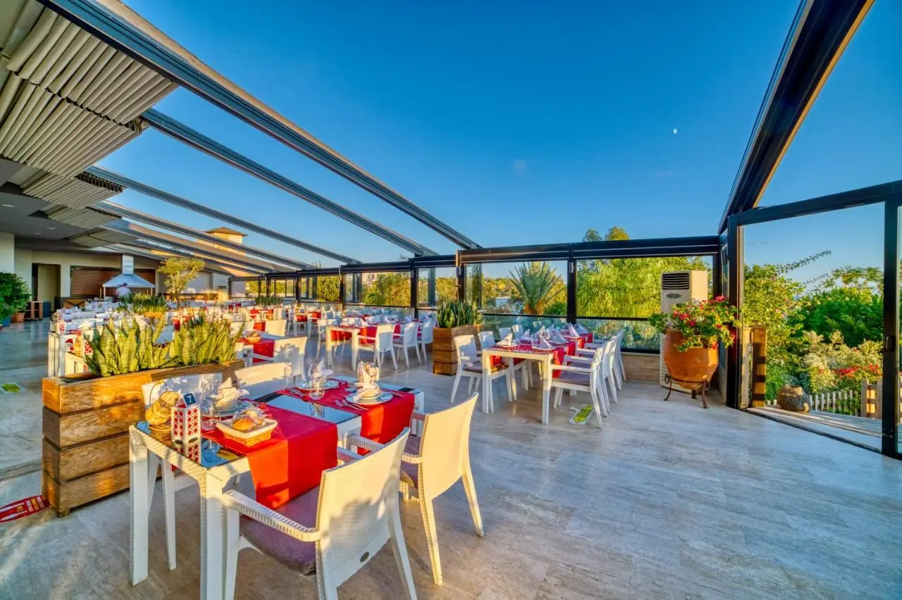 Justiniano Park Conti