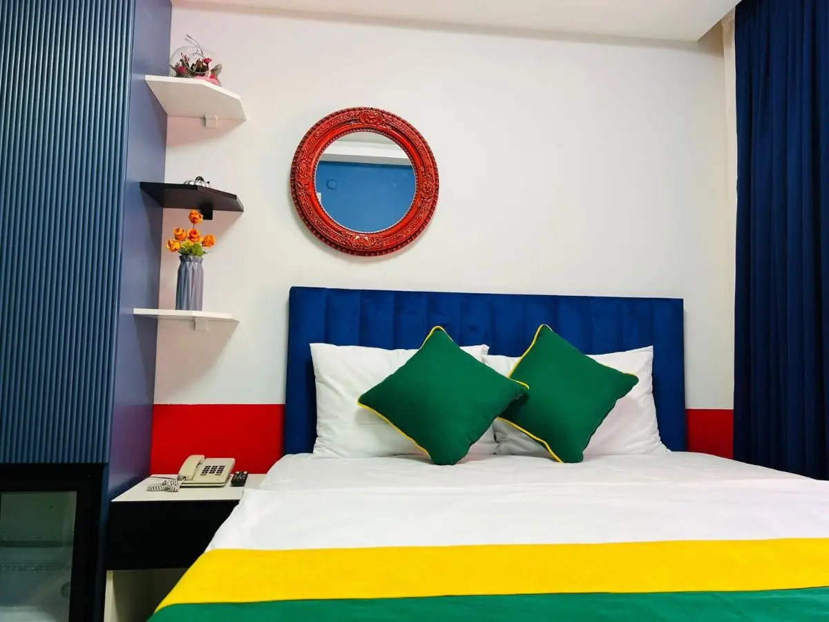 Apex Hotel