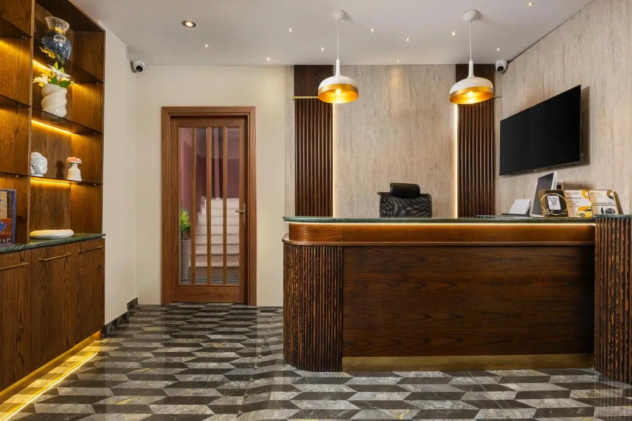 Taksim Peradise Hotel