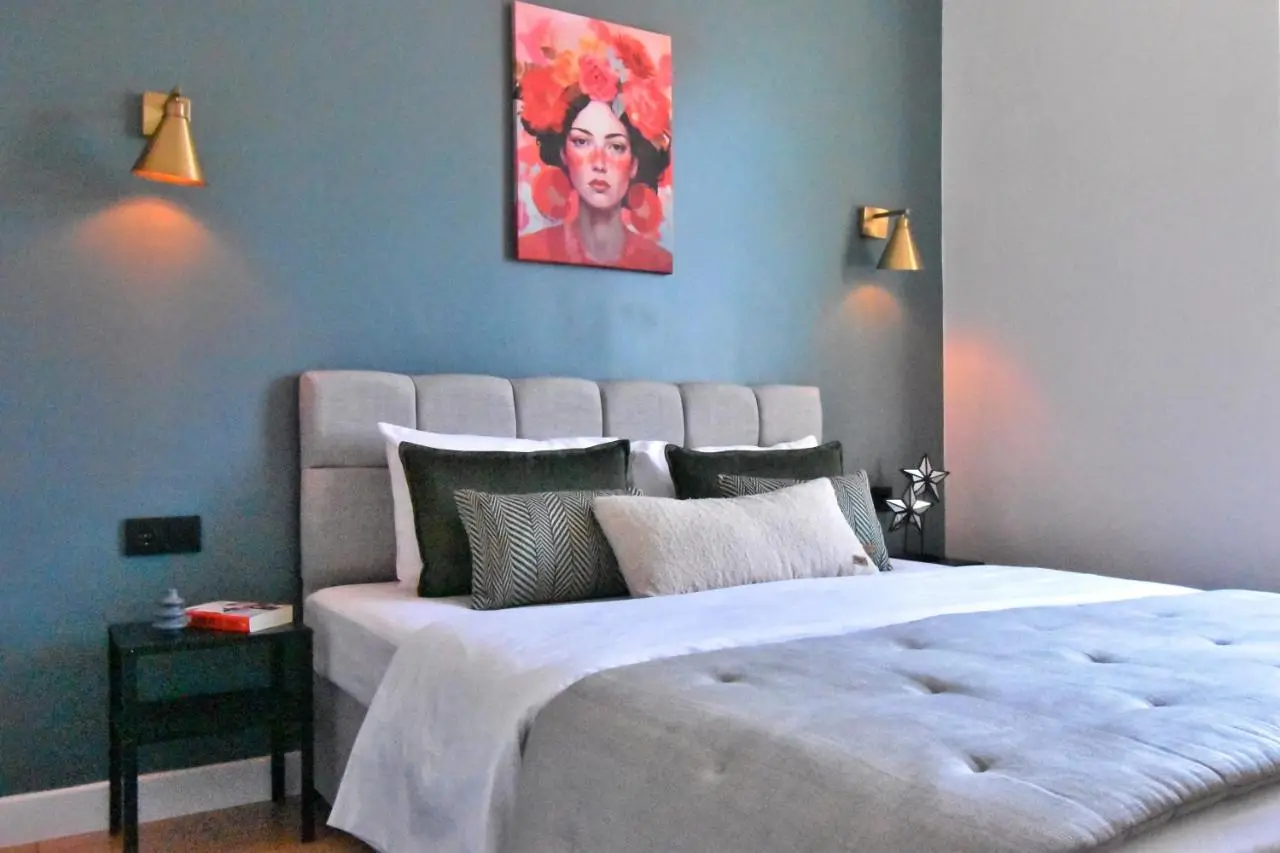 Cozy Renovated 3BR near Taksim- Santur D10