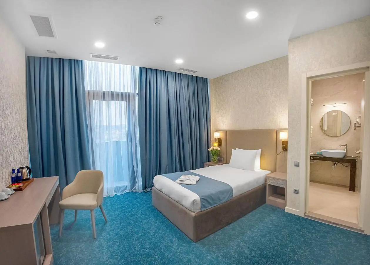 Meta Business Hotel By King David