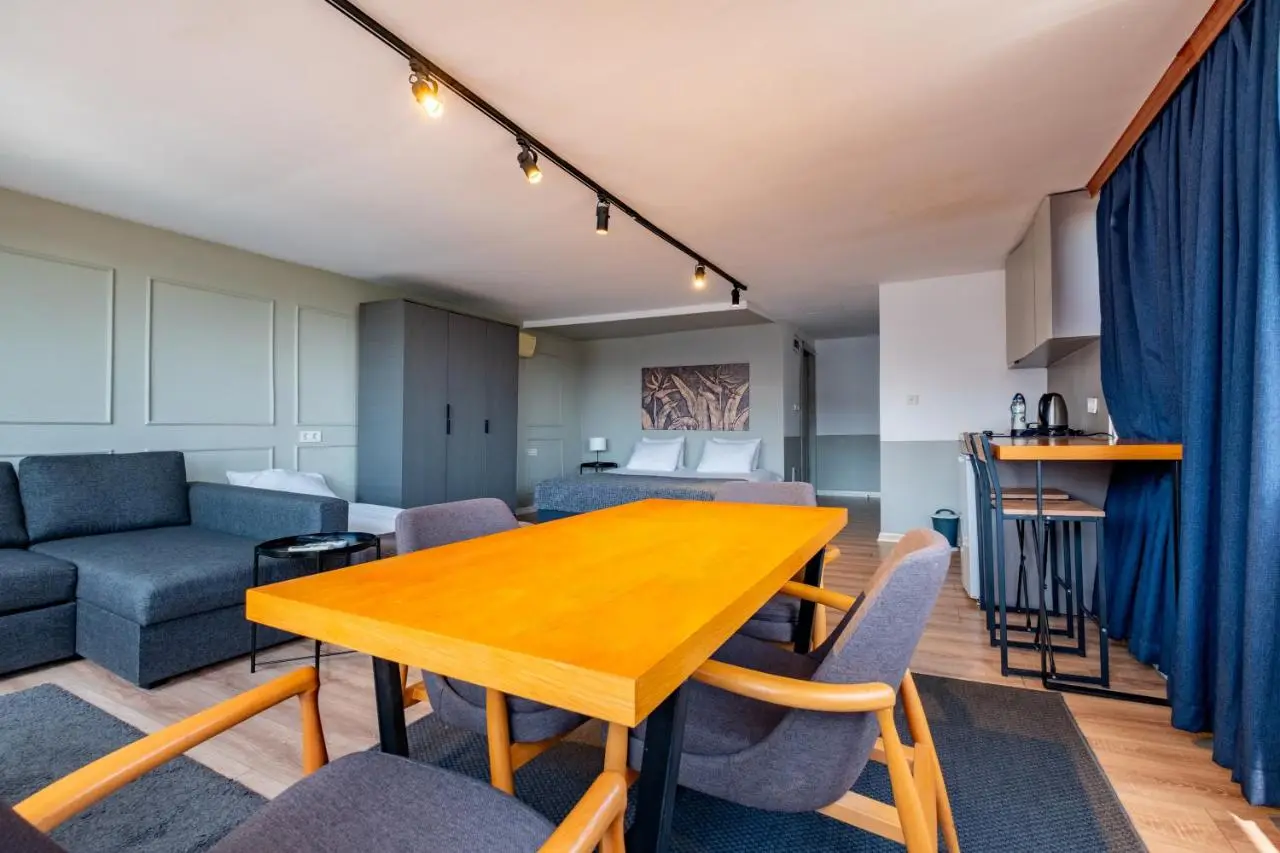 Pesa Suites