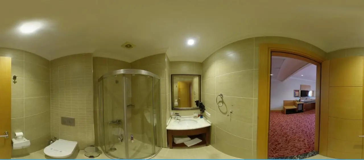 Vois Hotel Atasehir & SPA