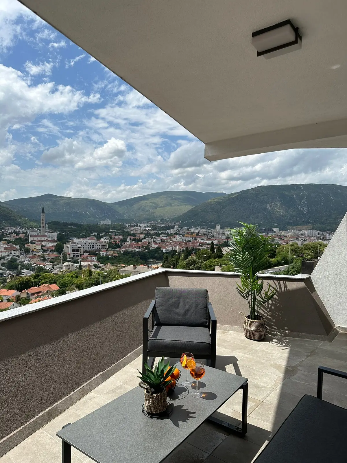 Sky hill residence Mostar