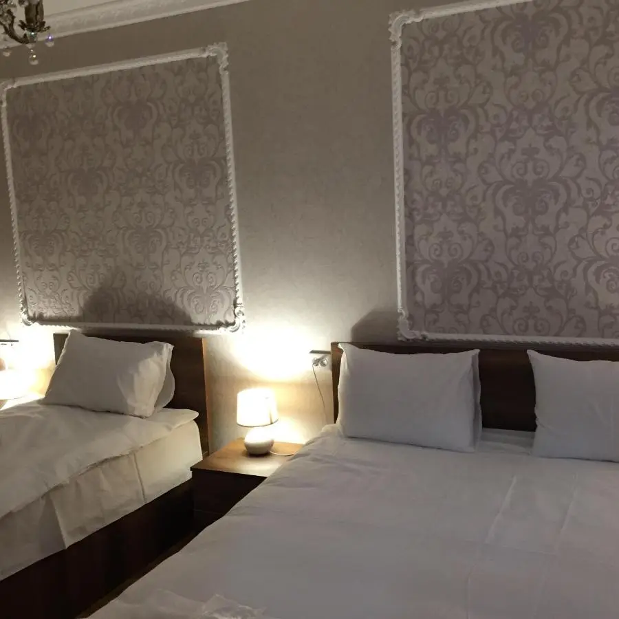 HOTEL COMFORT