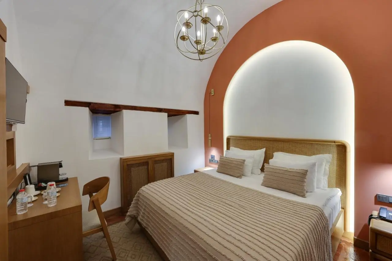 Silk Road Museum Hotel
