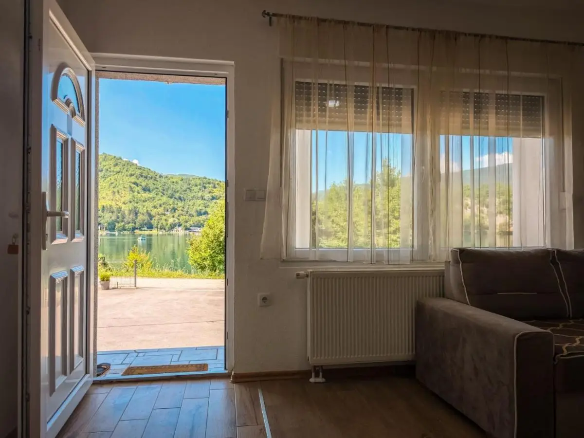 Villa Pliva Lake 2