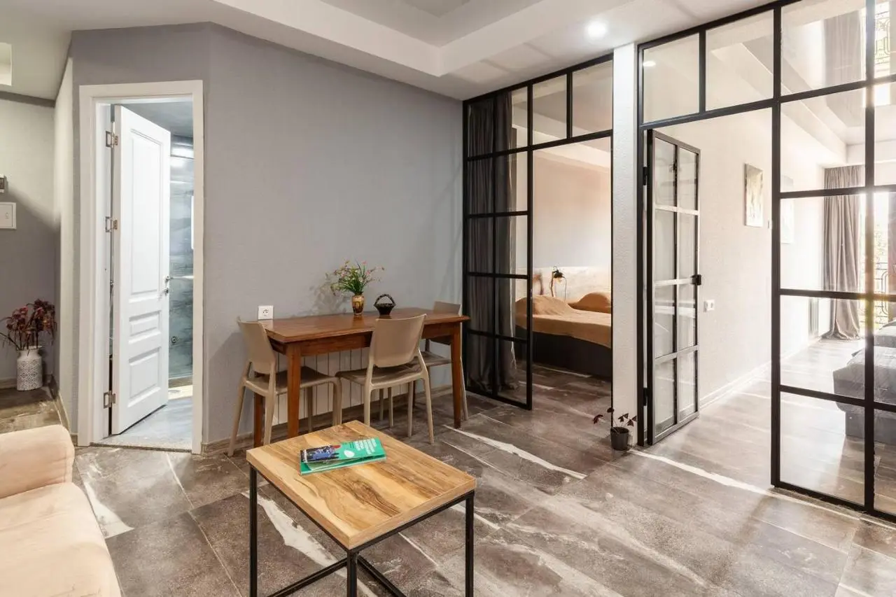 Veli group Apartment in Old City