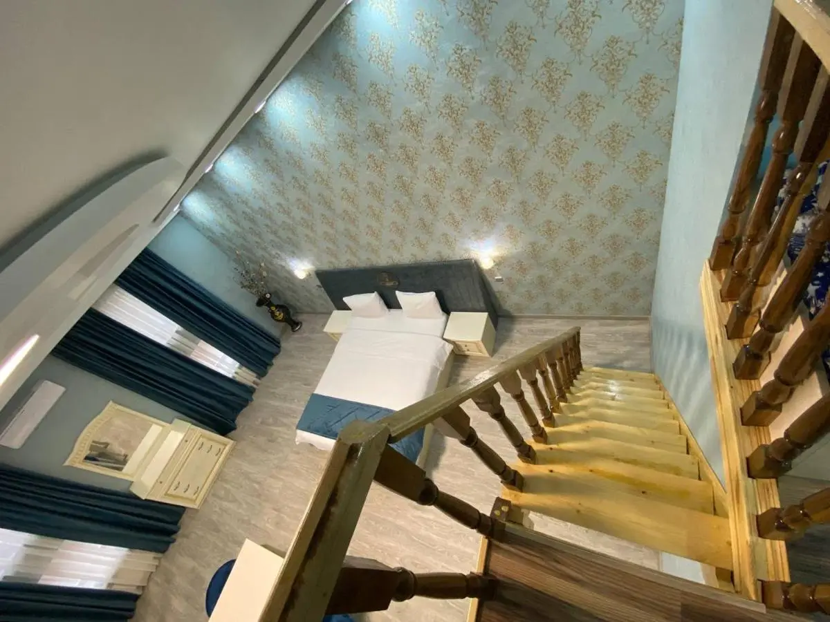 Starway Hotel