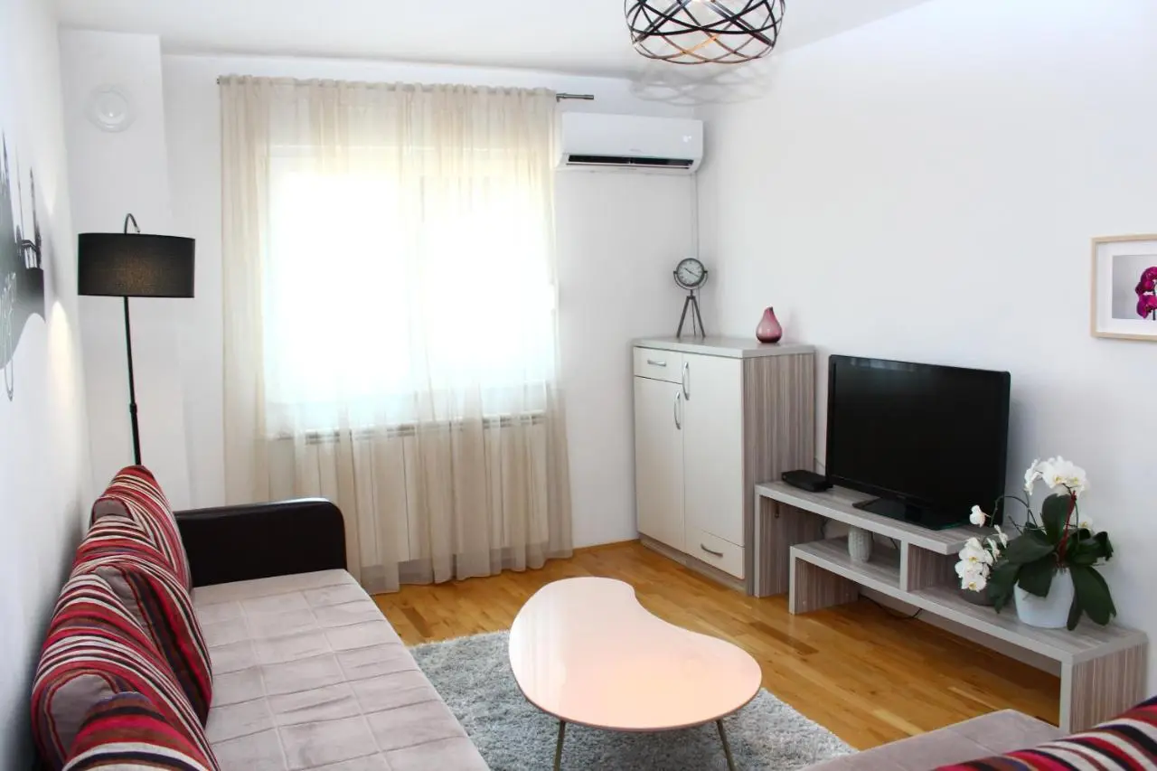 Olad Riverview Townhouse