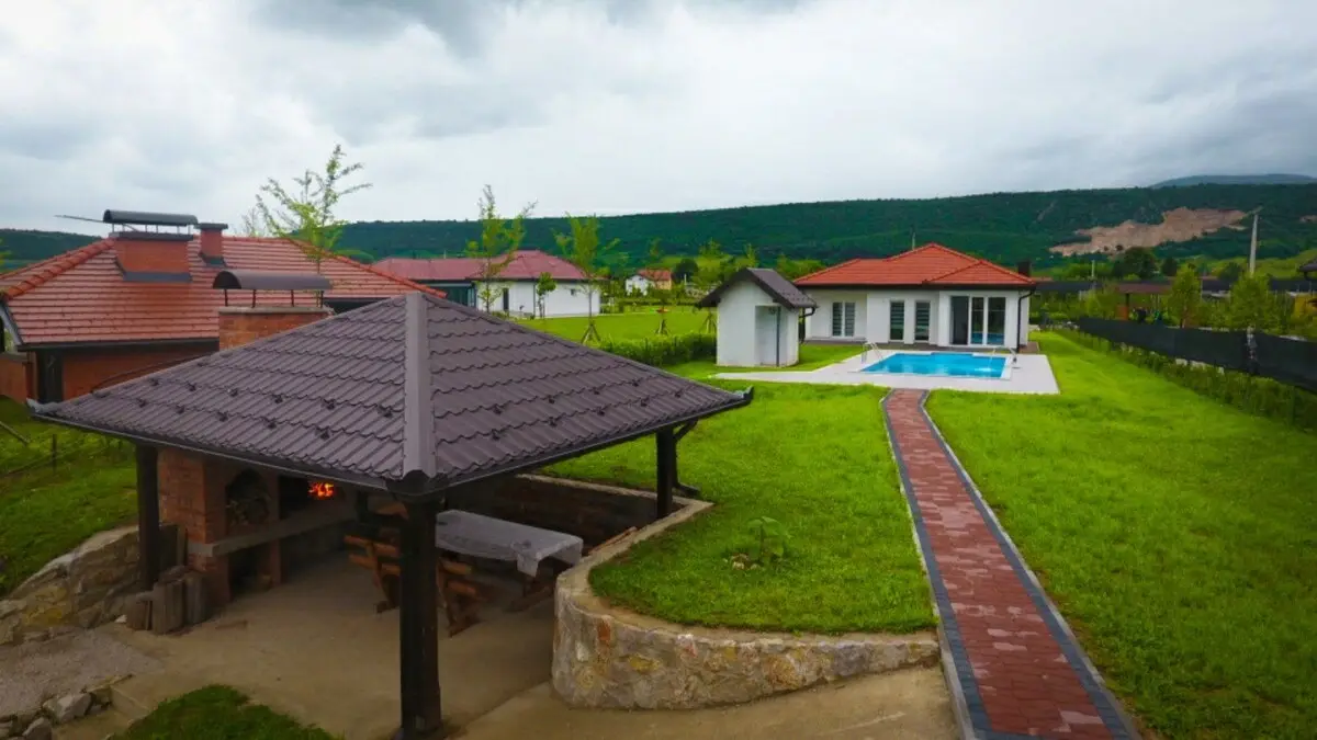 Luxury Home Meri