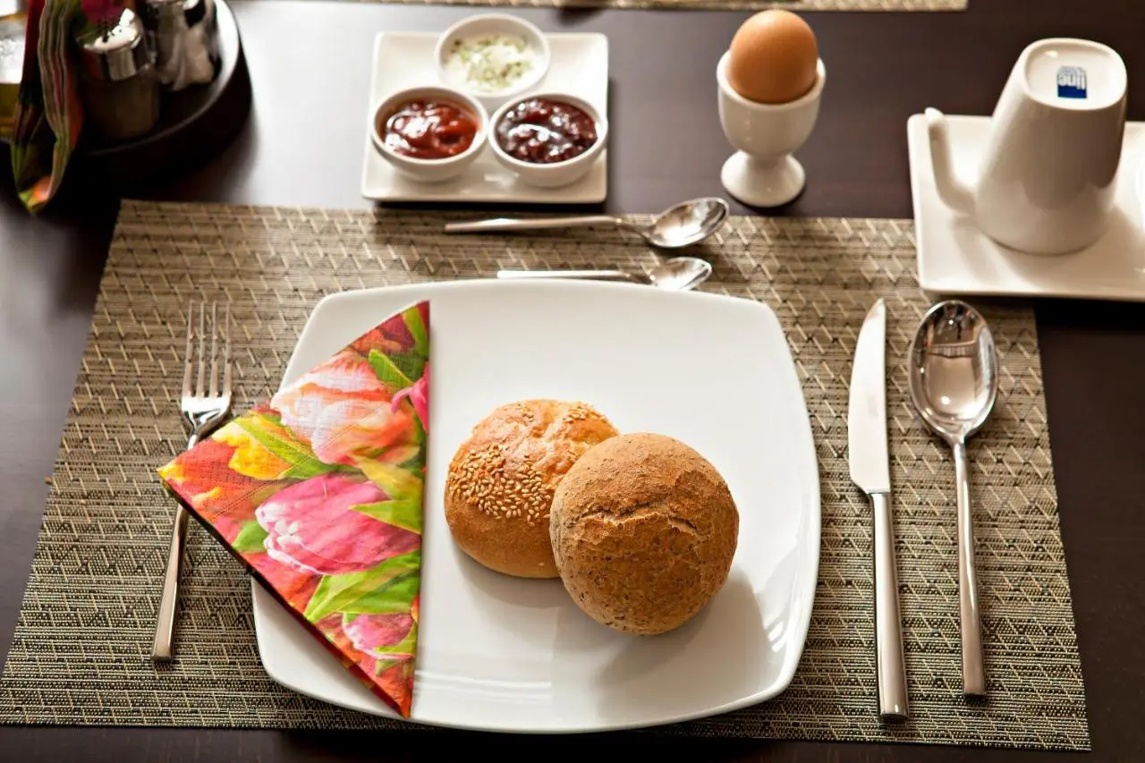 Hotel Aziza