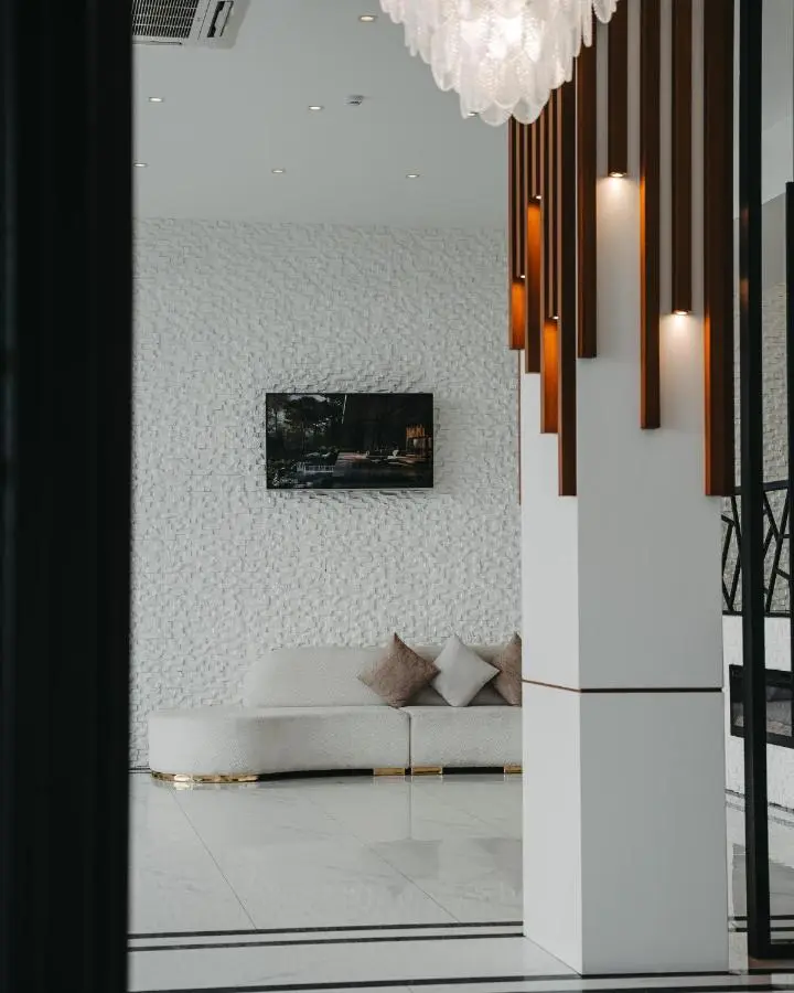 Port Marine Hotel By HOLLYWOOD