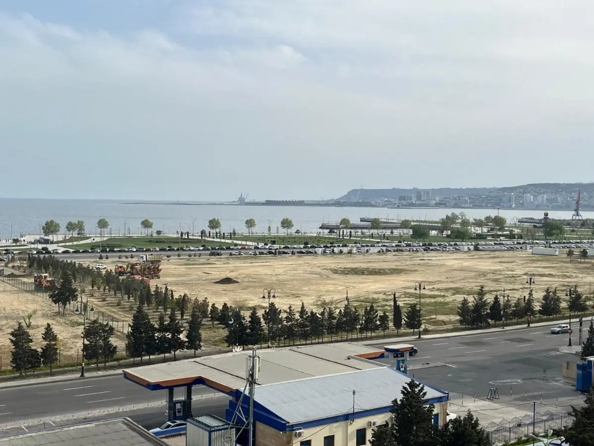 Sea view couple apartmant at boulvard,near nizami street