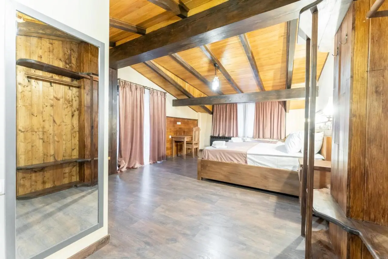 Hotel Mansarda Mestia