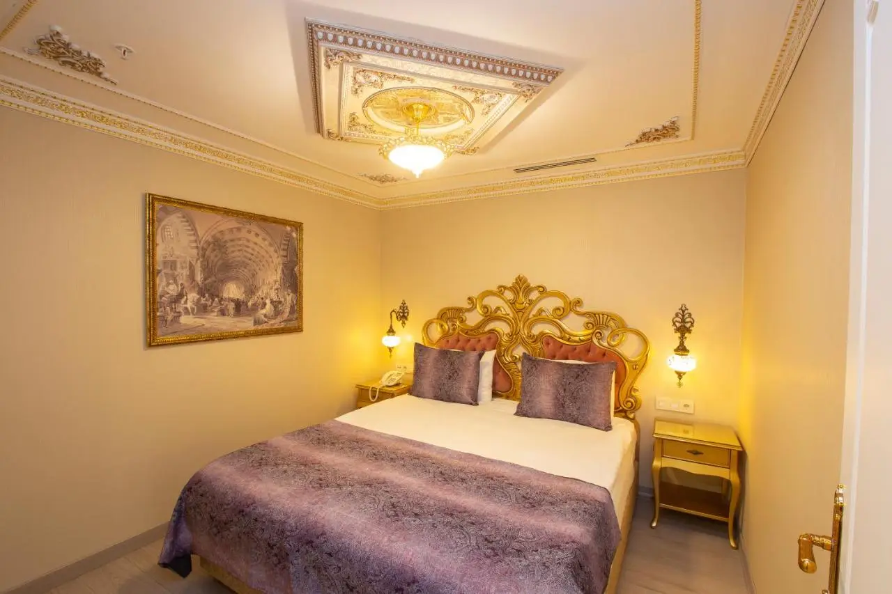 Empire Suite Hotel