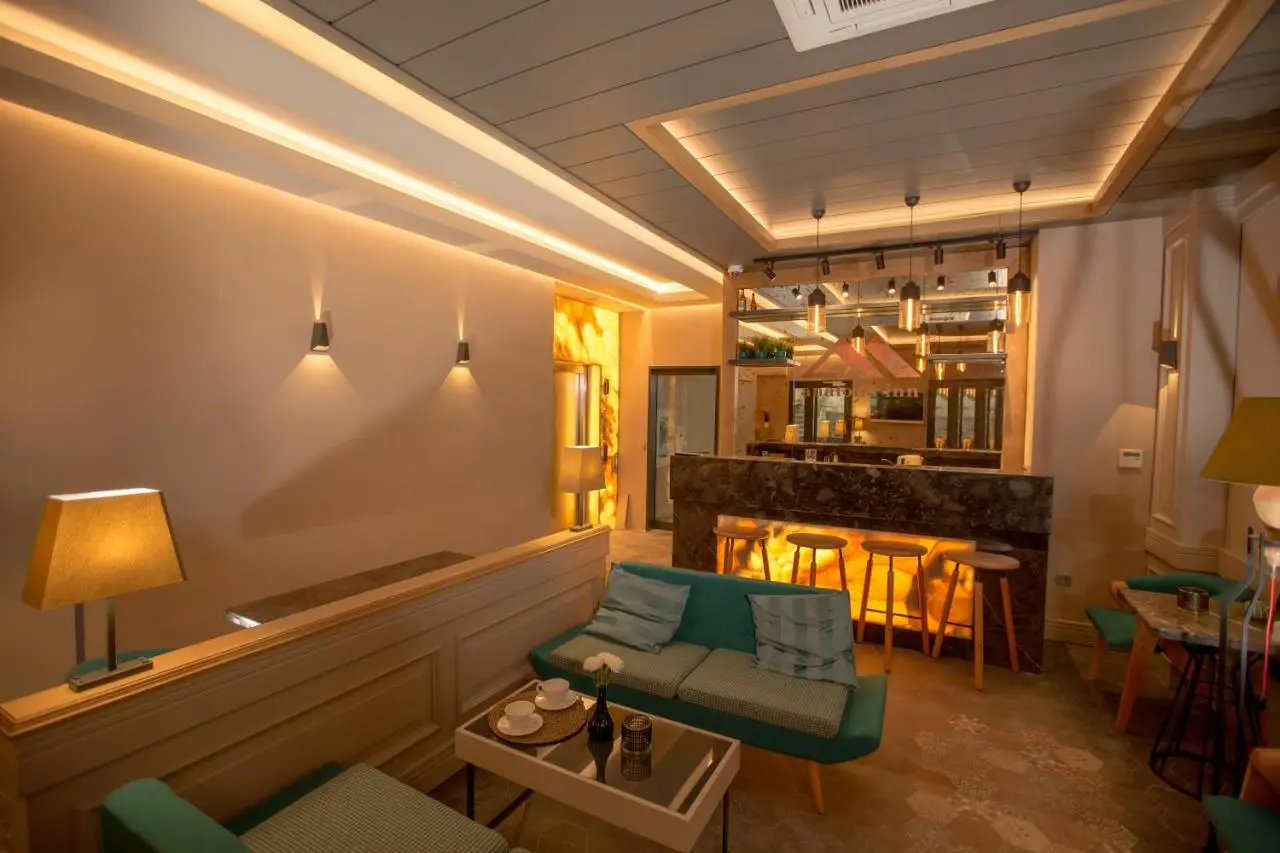 Anatolia Inn