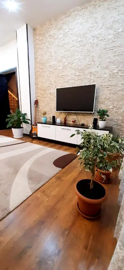 Dom Semya Gusar