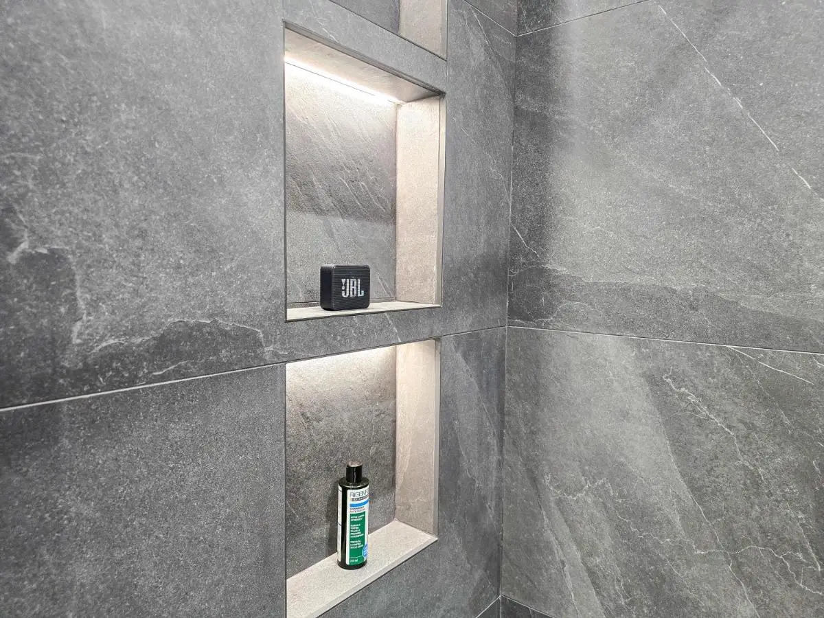 Urban21 Luxury 2 Bedroom Apartment