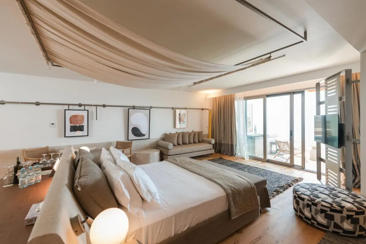 Folie Marine Hotel & Beach Club
