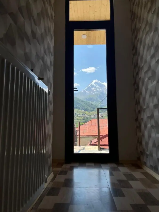 Sunny guesthouse
