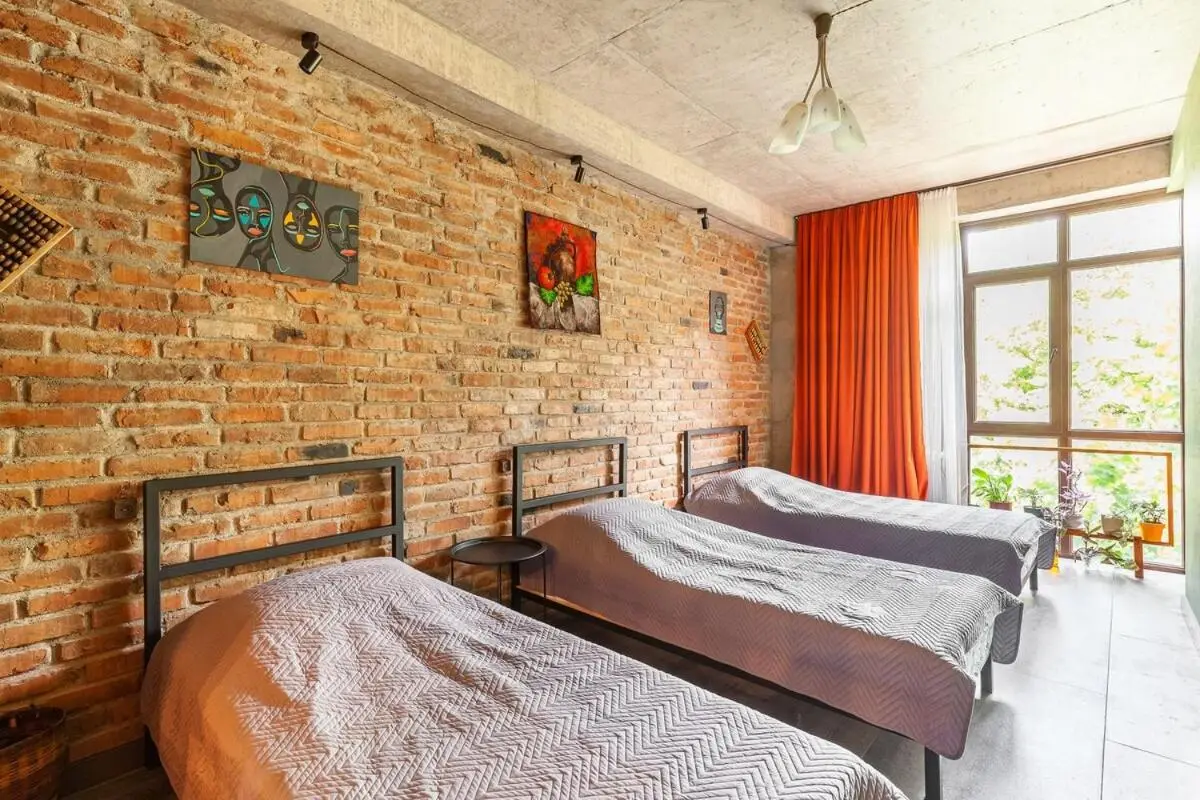 Veli group Apartment near White Bridge °