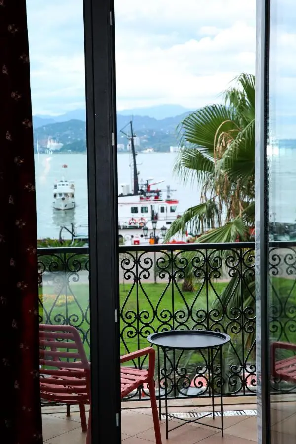 Retro Boutique Hotel