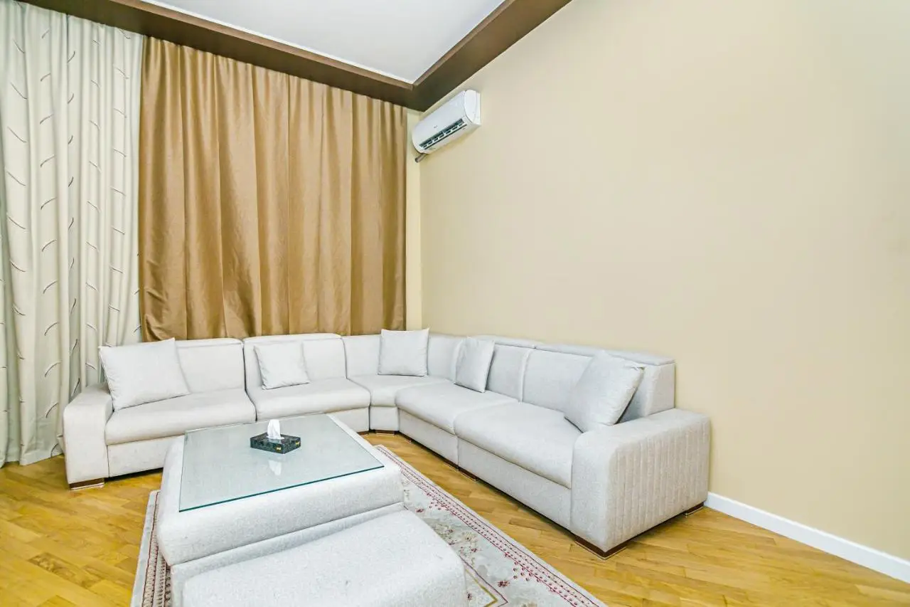 RICHARD Luxury Apartment in Nizami street
