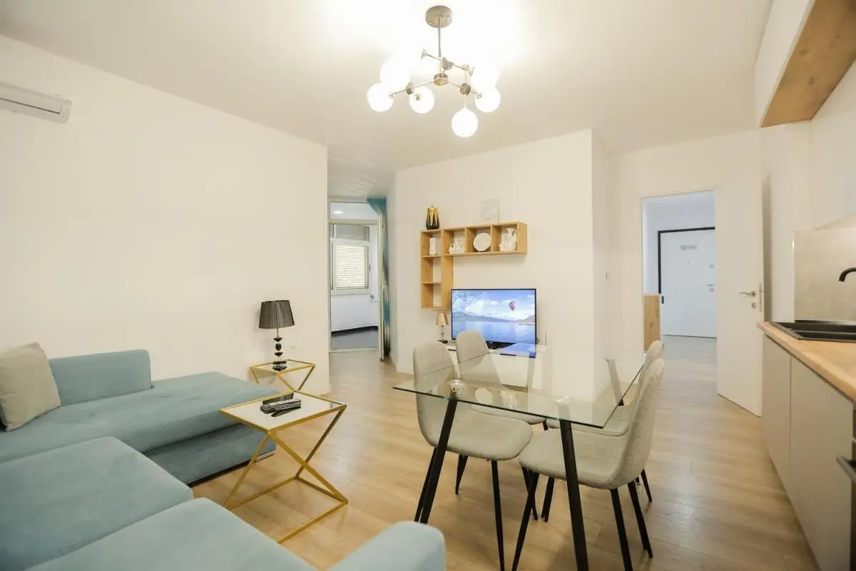 Miku Apartment-Brand New at Wilson Square