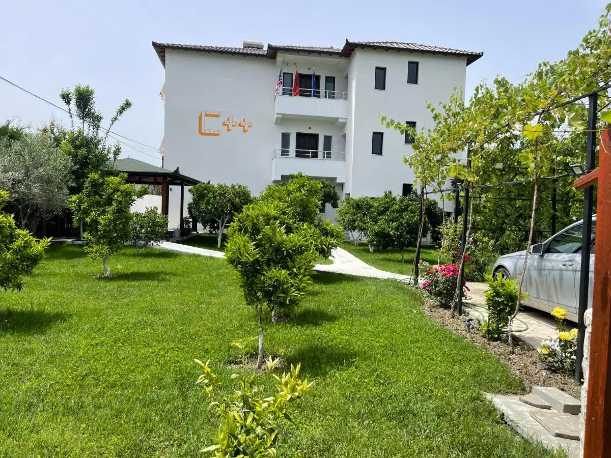 Hotel Vila C plus plus