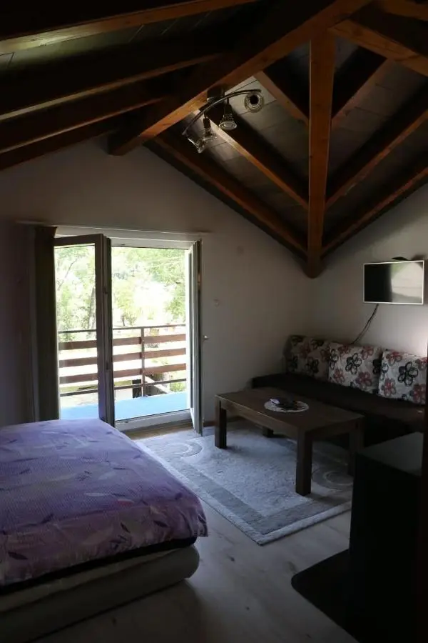 Apartment Prole