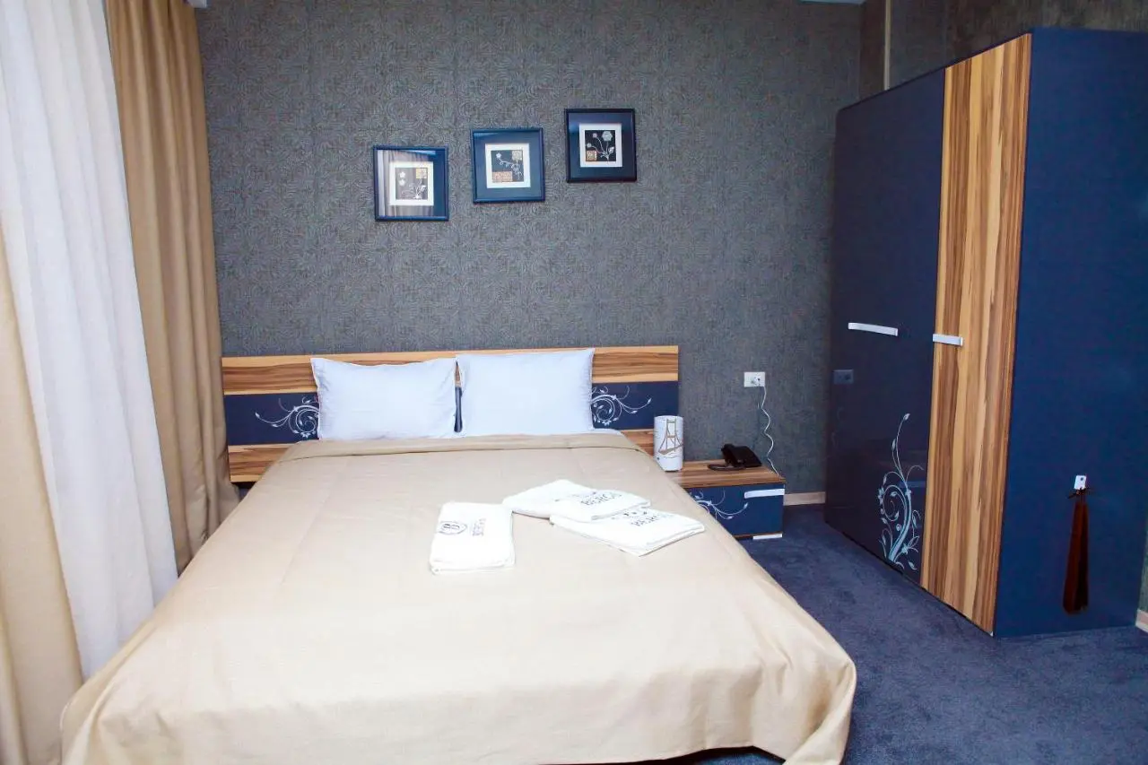 Bergs Hotel And Restaurant