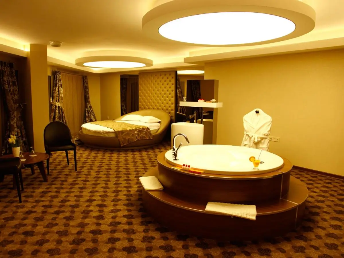 Feyzan Hotel