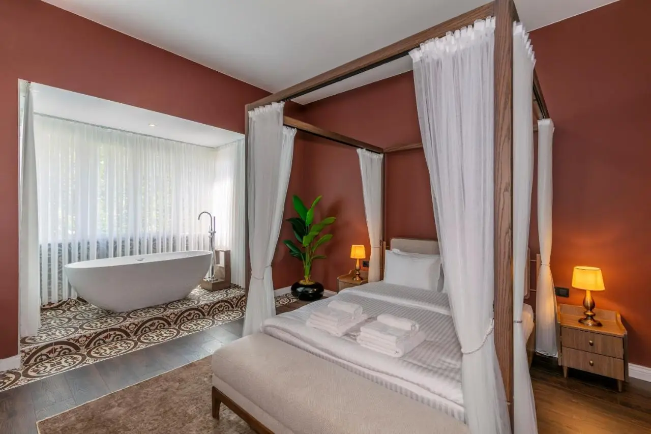 CLK Suites Hotel