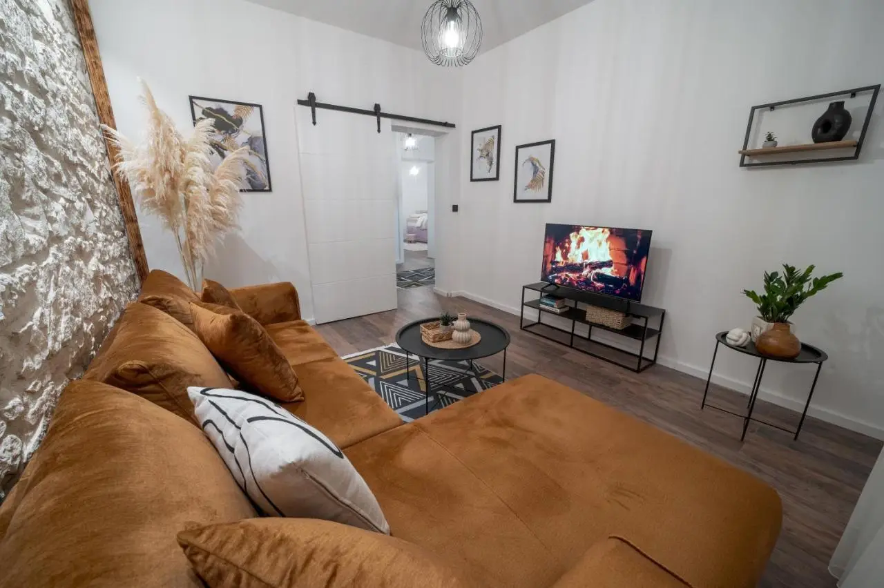 Ema's Oasis Mostar House, Your Perfect Getaway, Free Private Parking and Garden