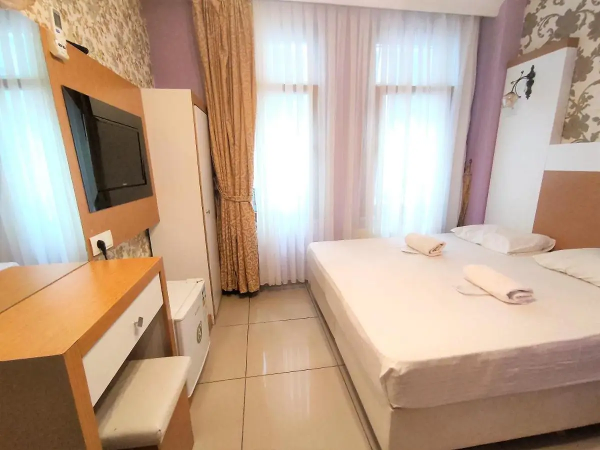 Grafen Hotel