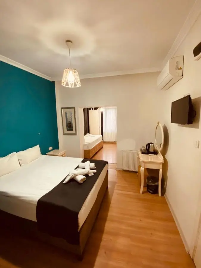 Adora Hotel