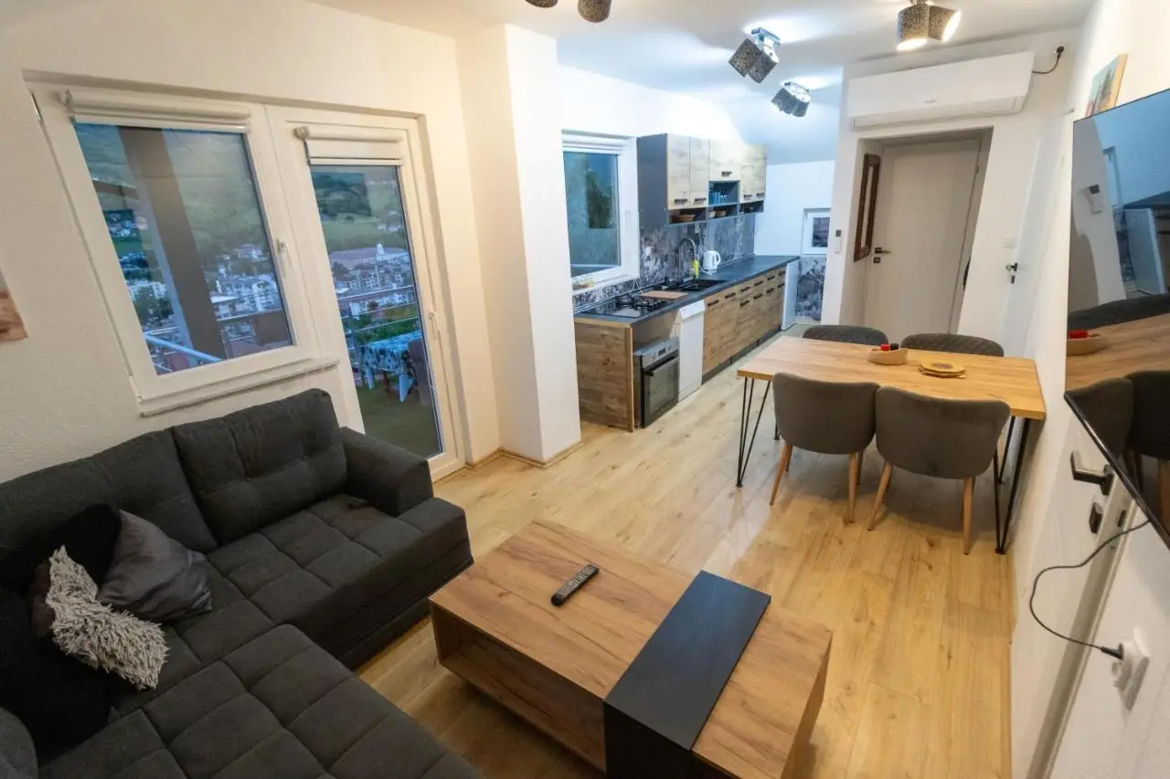 Guest House Lejla 2