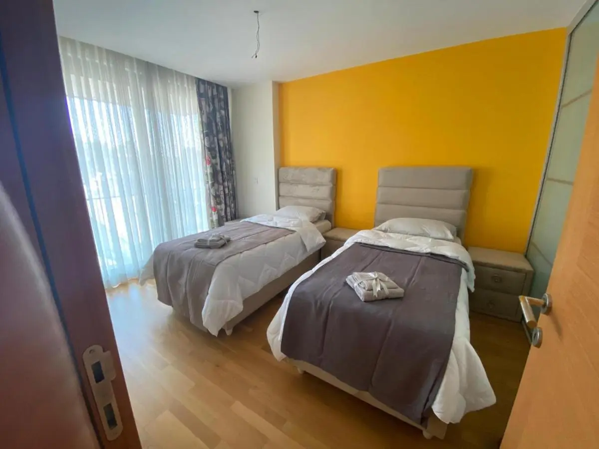 TAKSiM PERFECT RESiDENCE, 3 BEDROOMS, 140 M2, POOL GYM SAUNA ACCESS