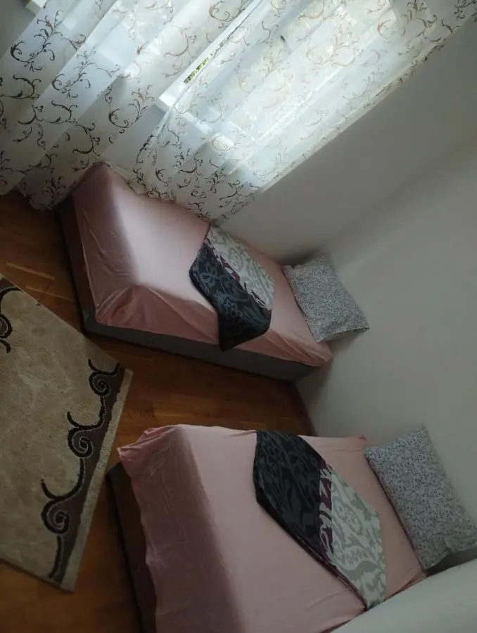 Riki Apartments