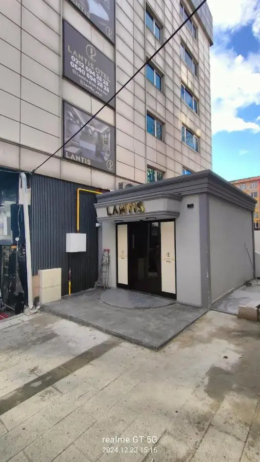 Lantis Otel