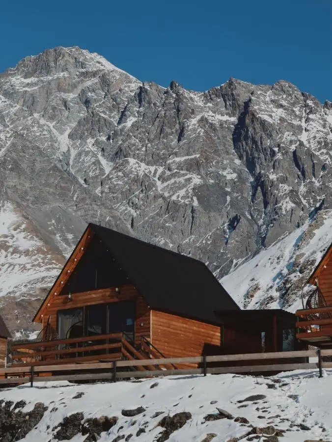 Kazbegi Inn Cottages