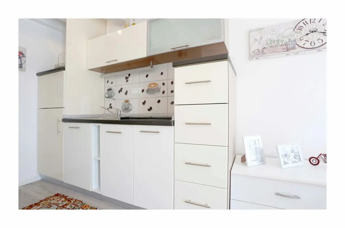 Saray Apartment free street Parking