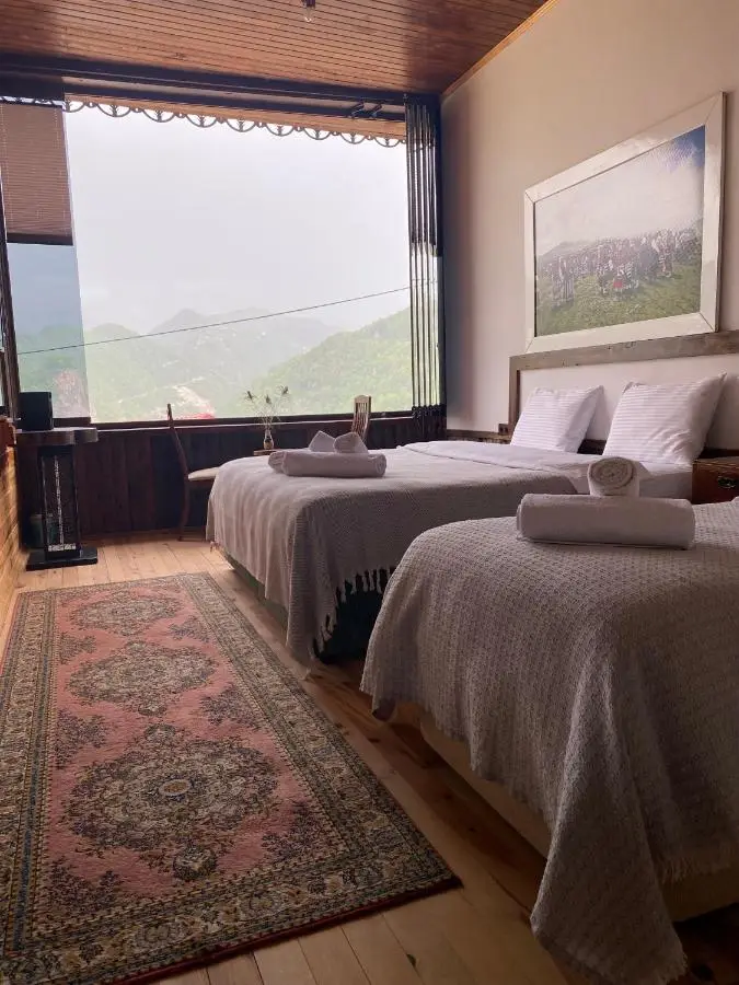AYVADERE 102 Karadeniz kus cenneti dağ manzaralı